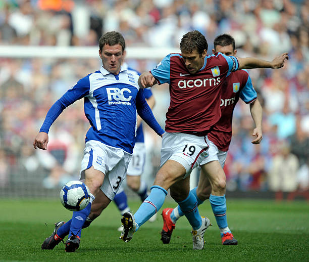 充满挑战的 充满挑战的