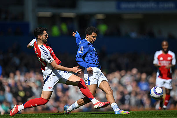 这场德甲激 这场德甲激