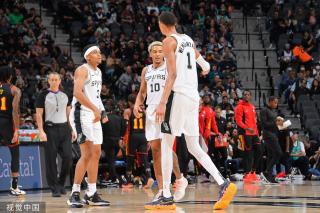 费尔南德斯 费尔南德斯